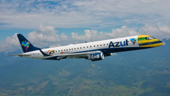 20140502-azul-embraer-190-nose-painted-660x372