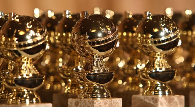 Golden+Globes+statues