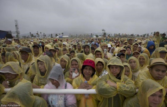 20150117-pope-francis-philippines-tacloban-2-655x420