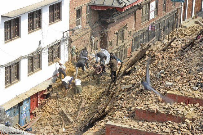 20150428-nepal_terremoto-adn-655x435