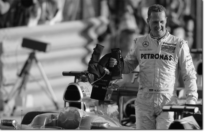 La storia di Michael Schumacher in F1 si chiuderà alla fine della stagione. Montezemolo, lo riporti a casa, perché... (Foto Michael Schumacher WS) 