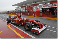 Prima giornata interlocutoria al Mugello, per l'ultima sessione di test di F1 del 2012. Alonso è stato il più veloce davanti a 15.000 spettatori (Foto Ferrari Media)